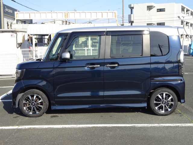 N BOX CUSTOM