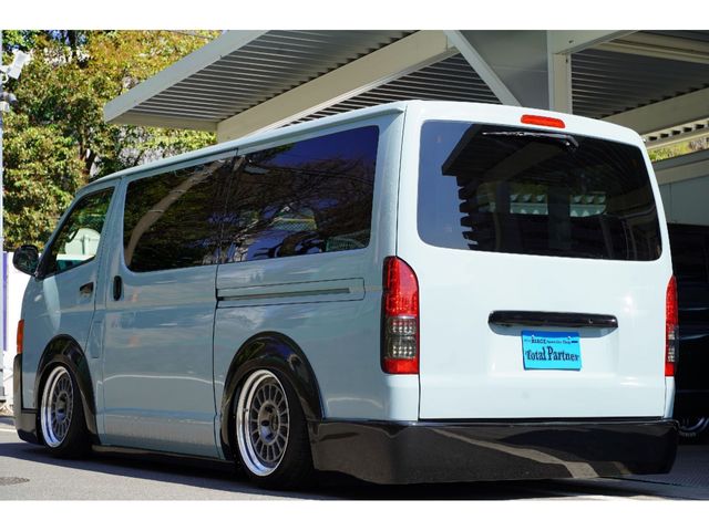 HIACE van 2WD