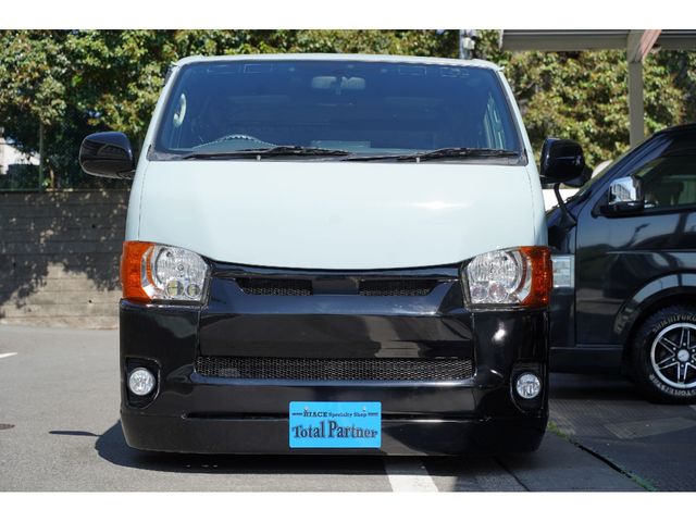 HIACE van 2WD