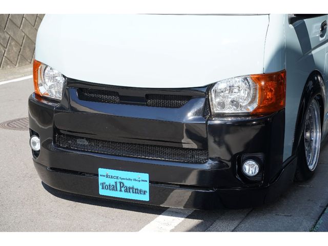 HIACE van 2WD