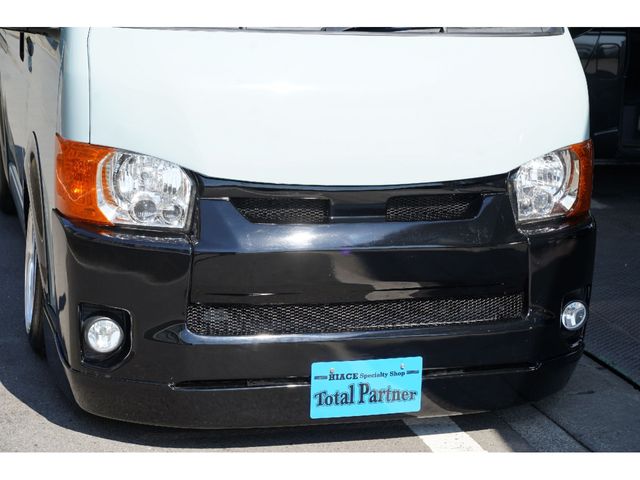 HIACE van 2WD
