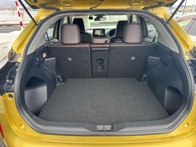 YARIS CROSS HYBRID