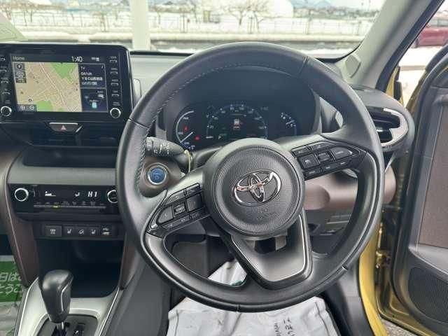 YARIS CROSS HYBRID