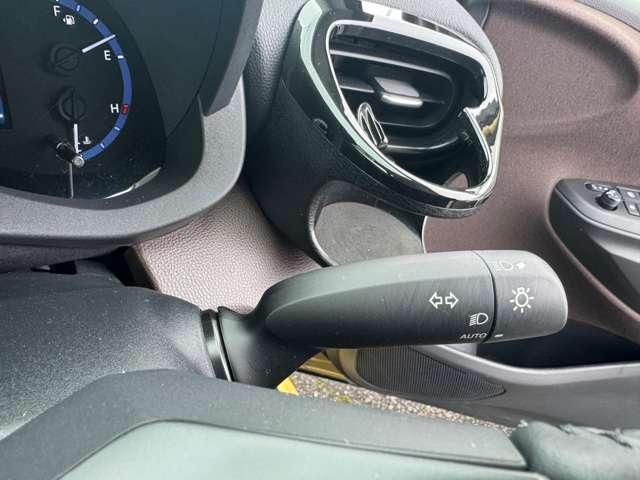YARIS CROSS HYBRID