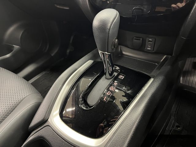 X-TRAIL 2WD