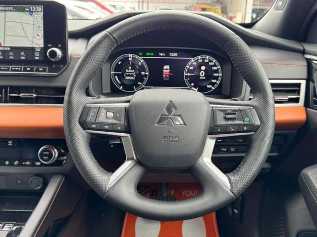 OUTLANDER PHEV