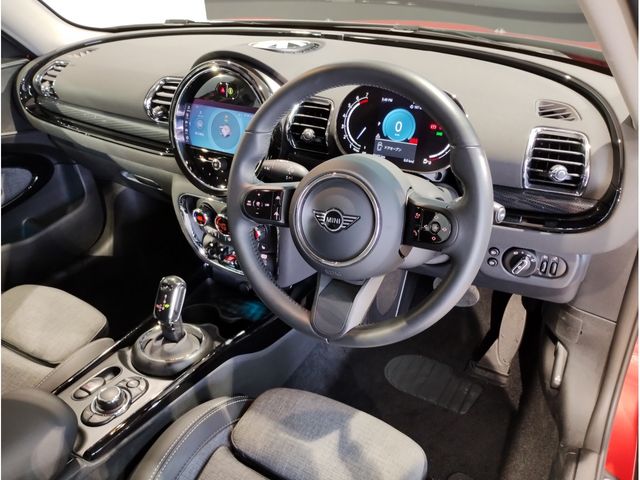 MINI COOPER CLUBMAN