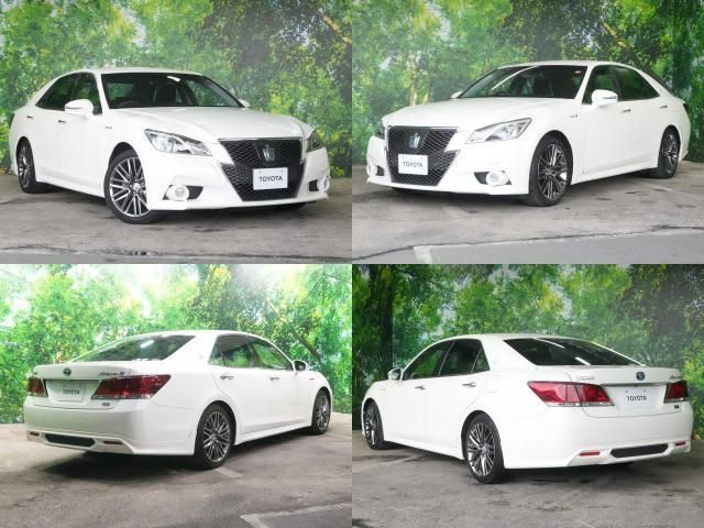 CROWN sedan hybrid