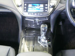 CROWN sedan hybrid