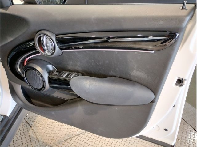 MINI COOPER D 5DOOR