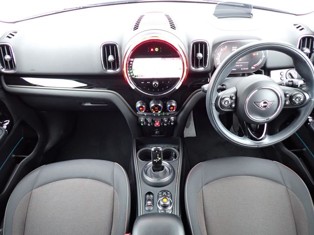 MINI COOPER D CROSSOVER
