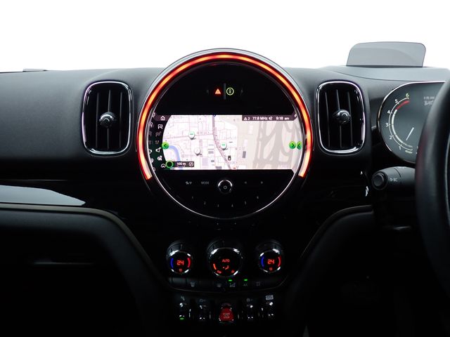 MINI COOPER D CROSSOVER