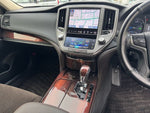 CROWN sedan hybrid