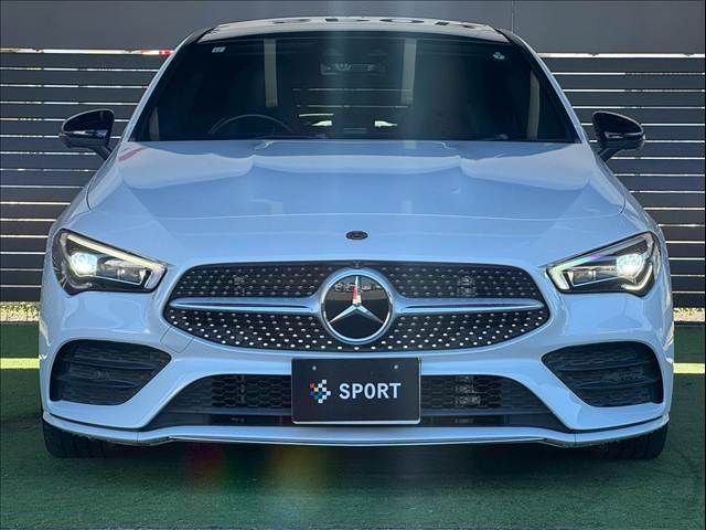 MERCEDES BENZ CLA Shooting Brake