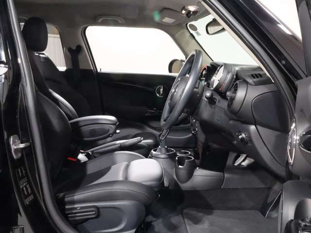 MINI COOPER 5DOOR