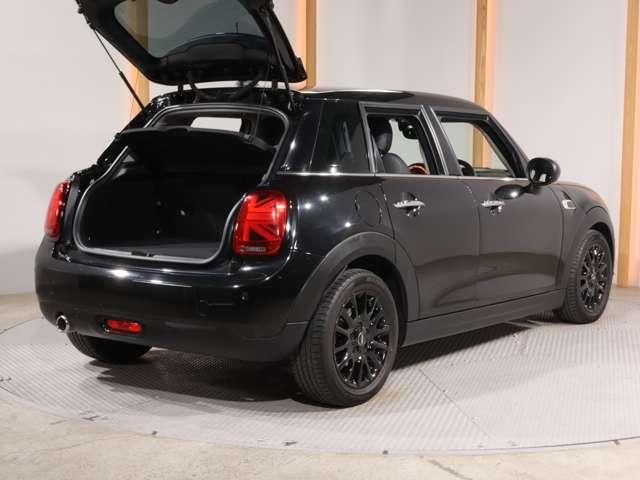 MINI COOPER 5DOOR