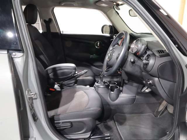 MINI COOPER 5DOOR
