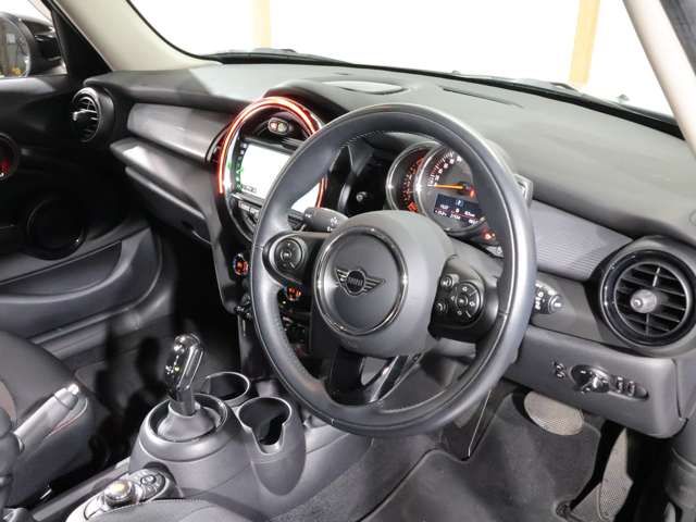 MINI COOPER 5DOOR
