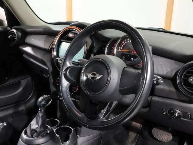 BMW MINI COOPER D 5DOOR