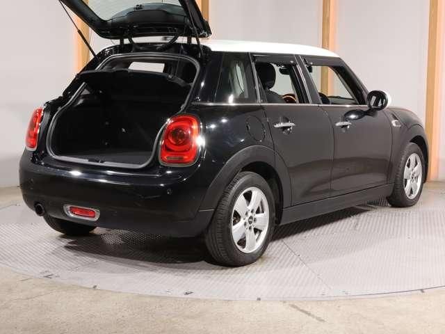 BMW MINI COOPER D 5DOOR