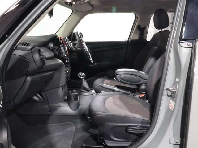 MINI COOPER D 5DOOR