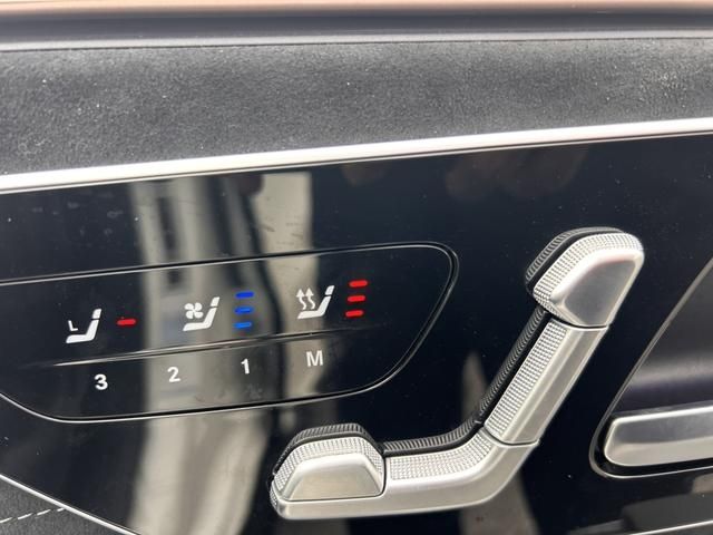 MERCEDES BENZ EQS
