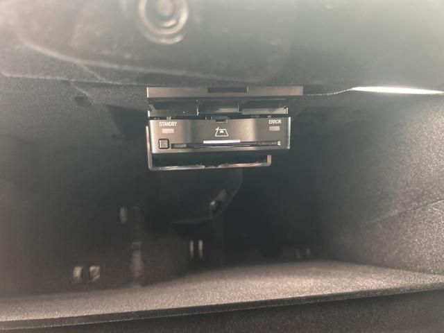 MERCEDES BENZ EQS
