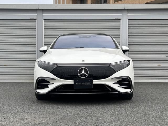 MERCEDES BENZ EQS
