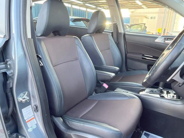 EXIGA CROSSOVER 7