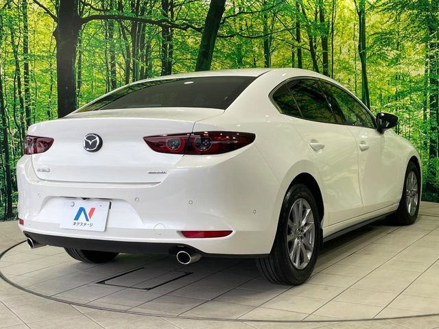 MAZDA3 SEDAN