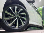 VOXY HYBRID