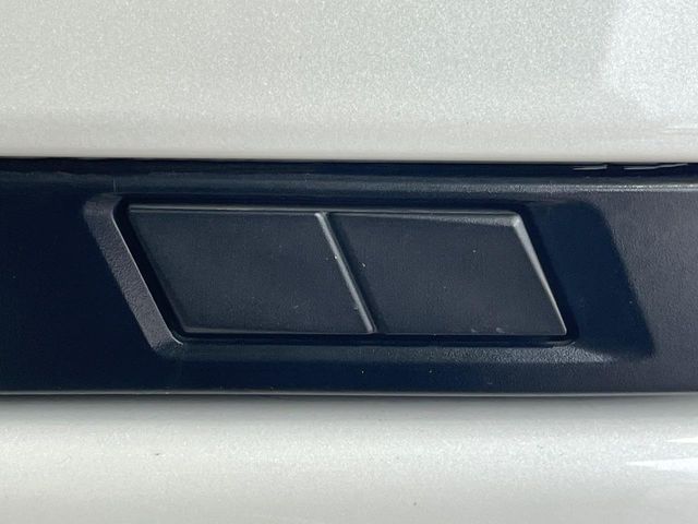 NOAH HYBRID