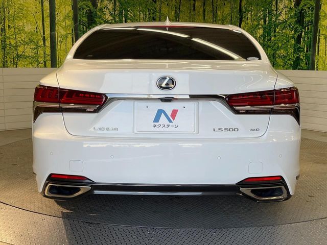 LEXUS LS500 4WD