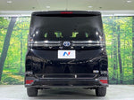VOXY HYBRID