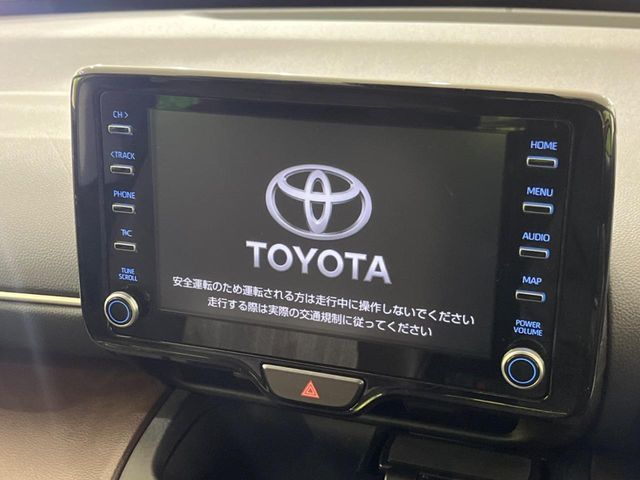 YARIS CROSS HYBRID