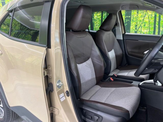 YARIS CROSS HYBRID