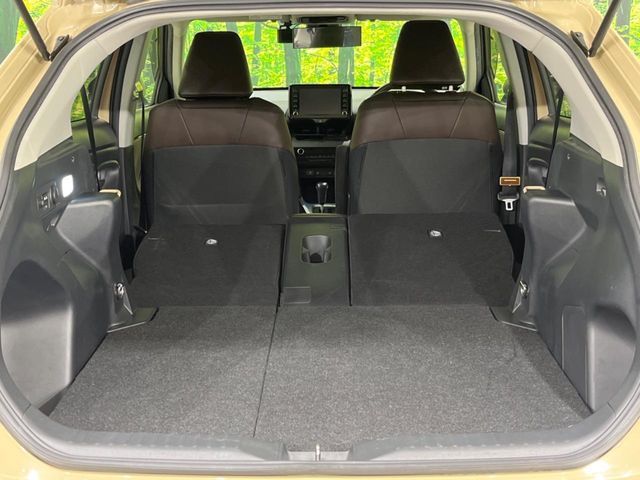 YARIS CROSS HYBRID