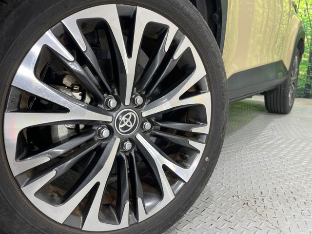YARIS CROSS HYBRID