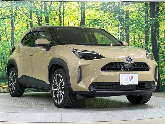 YARIS CROSS HYBRID