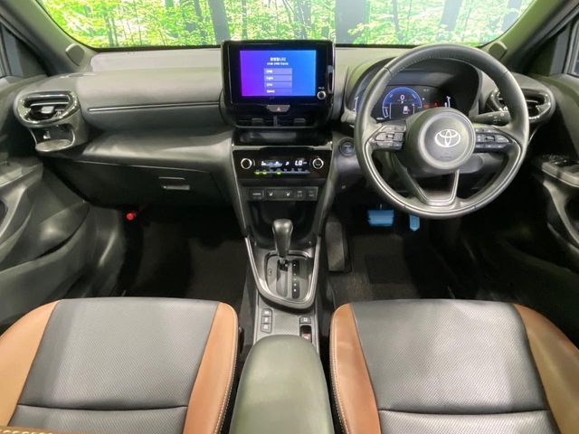 YARIS CROSS HYBRID