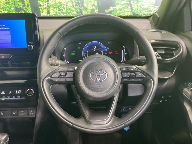 YARIS CROSS HYBRID