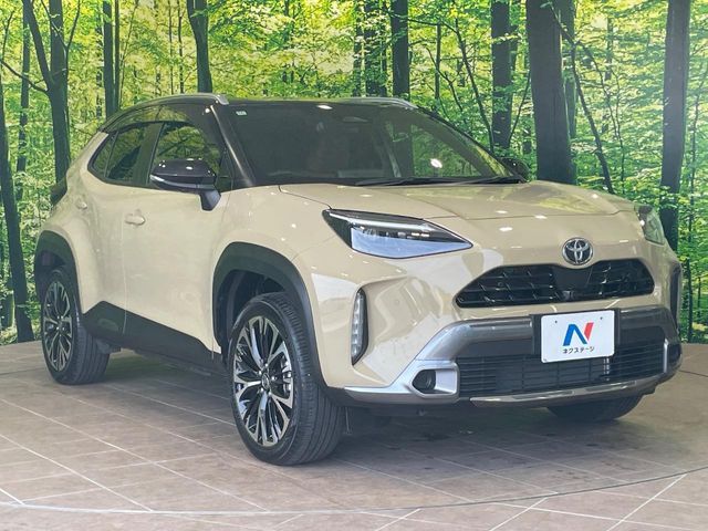 YARIS CROSS HYBRID