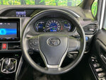 VOXY HYBRID