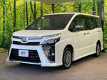 VOXY HYBRID