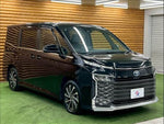 VOXY HYBRID