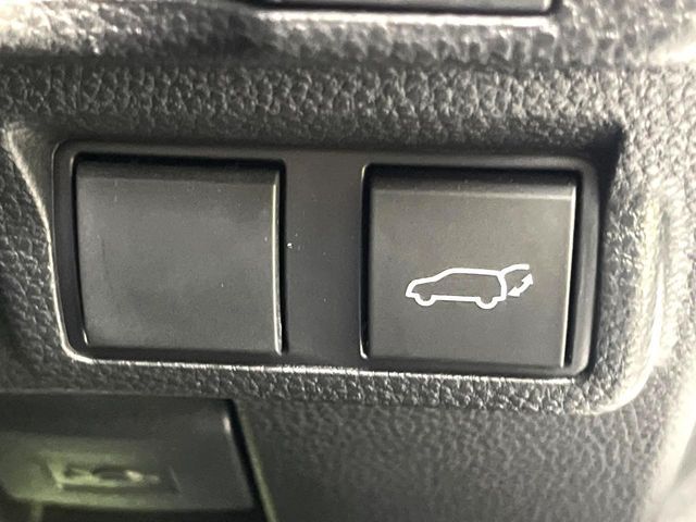 COROLLA CROSS HYBRID