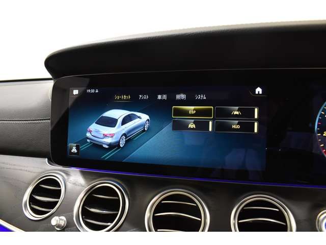 MERCEDES BENZ E class sedan