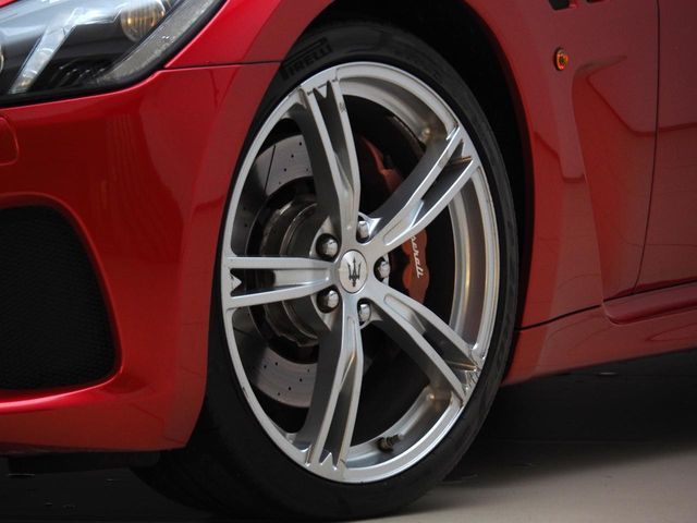MASERATI GRANTURISMO