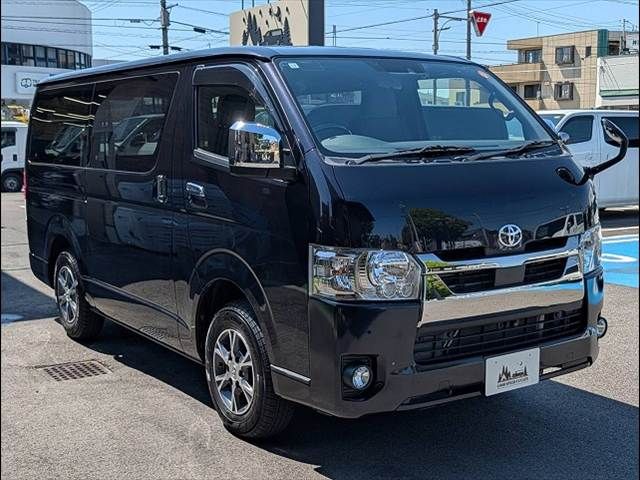 HIACE van 4WD