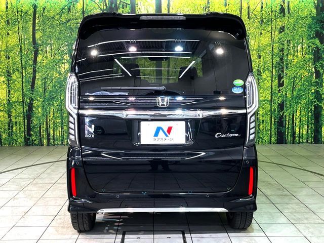 N-BOX CUSTOM